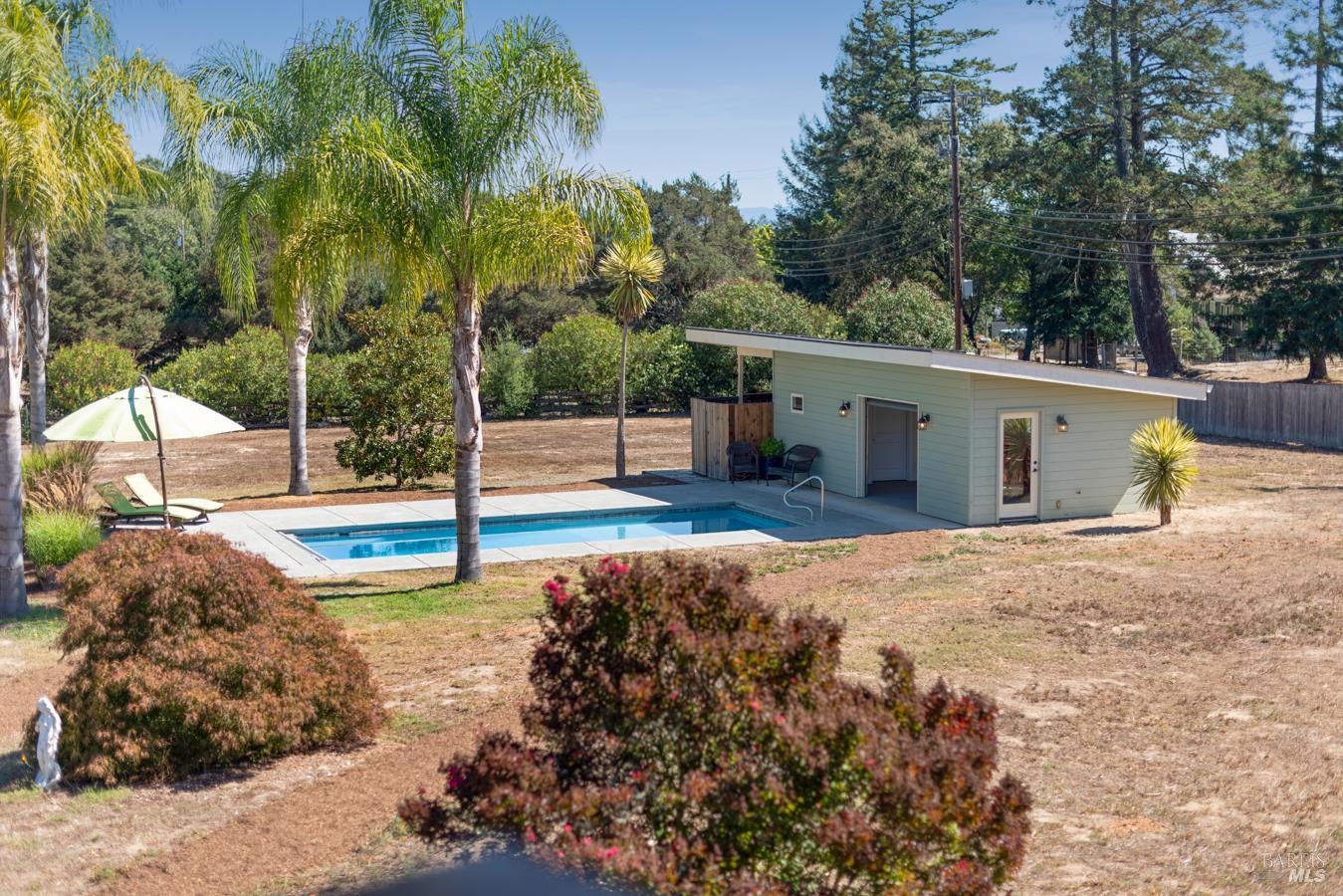 8622 Green Valley Road
