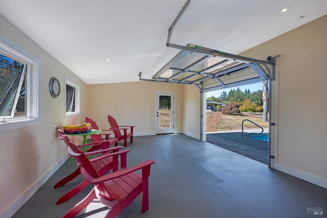 8622 Green Valley Road