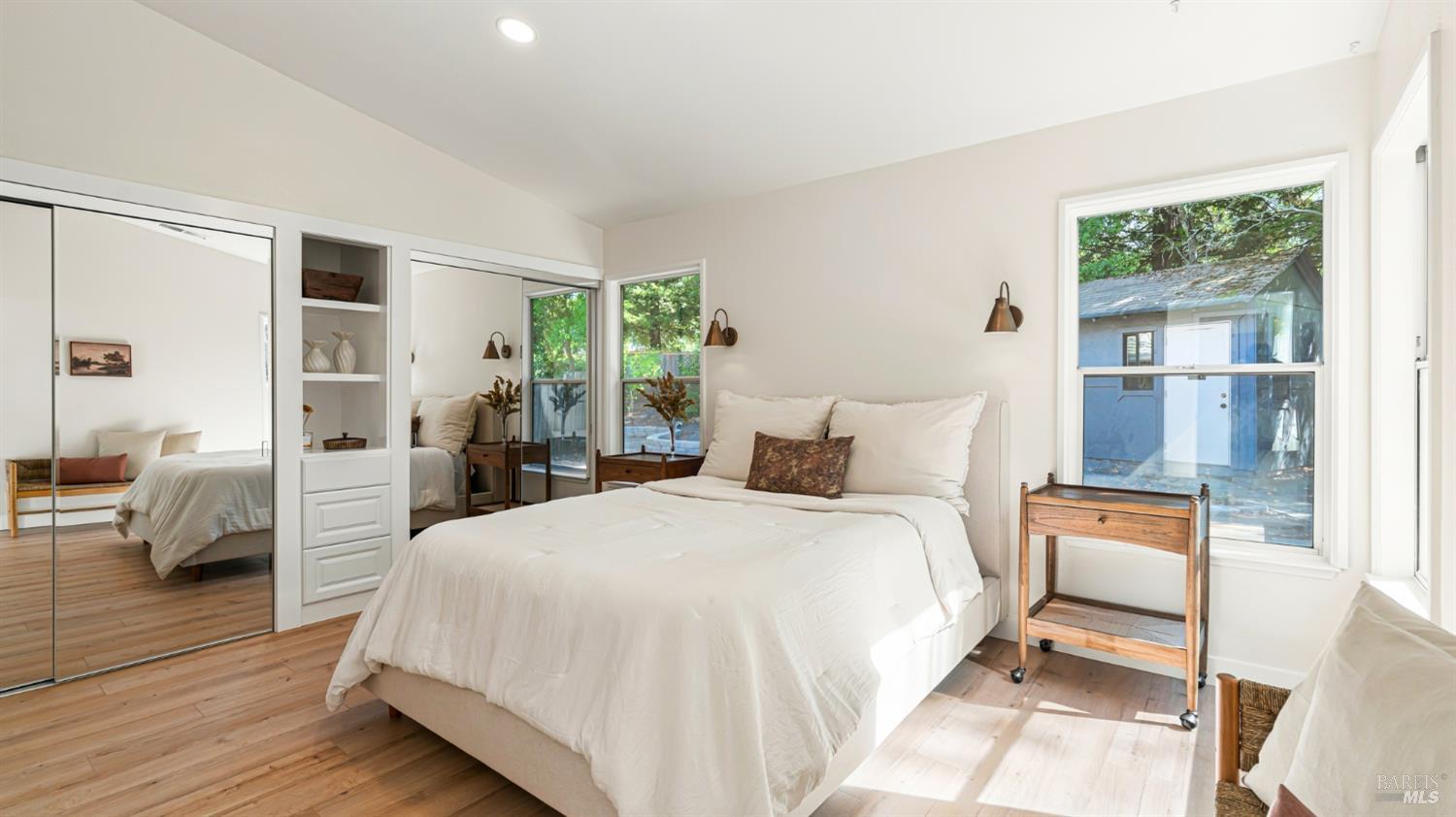 9514 Lazy Creek Drive