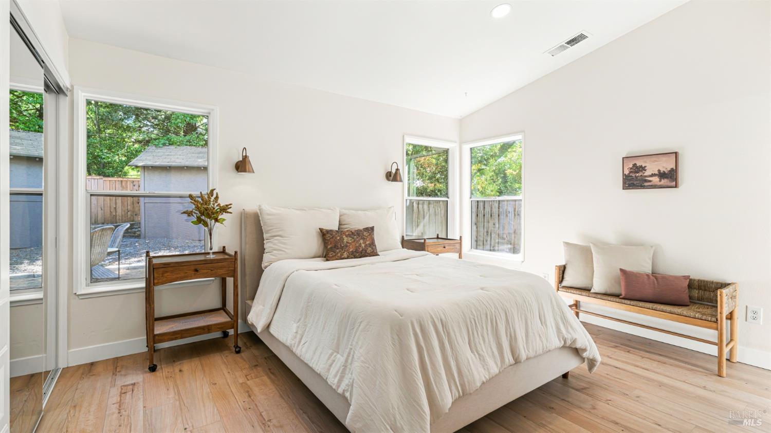 9514 Lazy Creek Drive