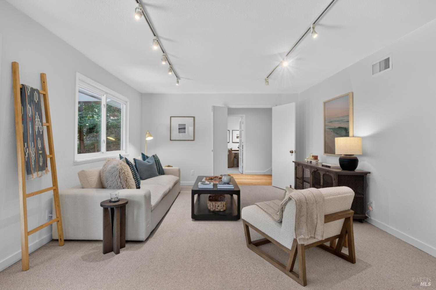 25 Elm Avenue