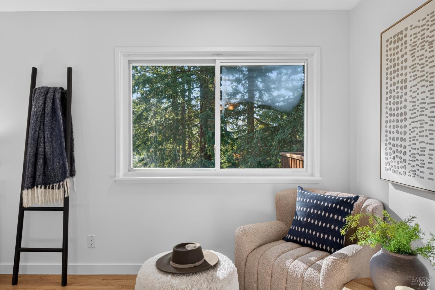25 Elm Avenue