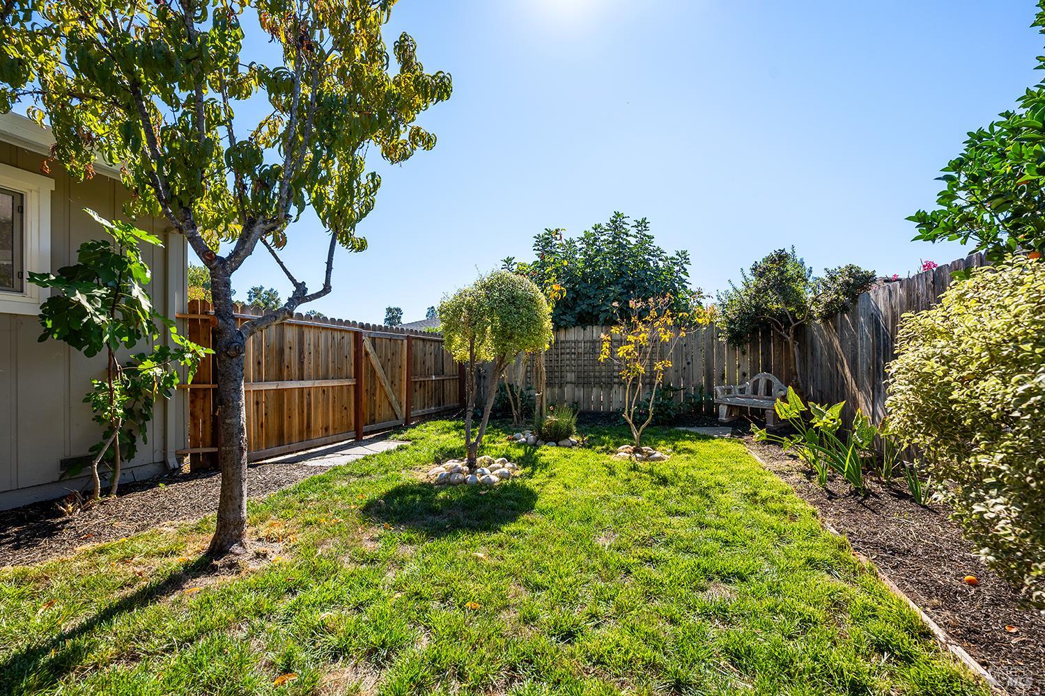 1015 Manor Drive