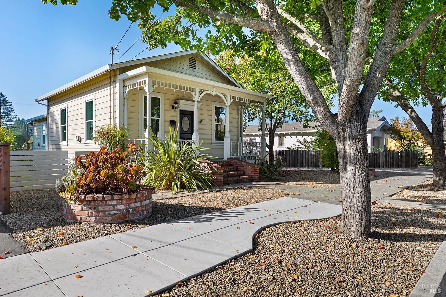 318 Mason Street