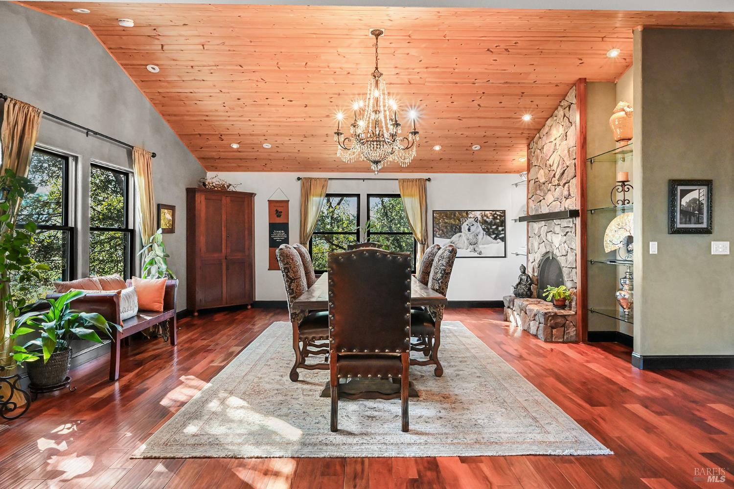 18921 Timber Point Road