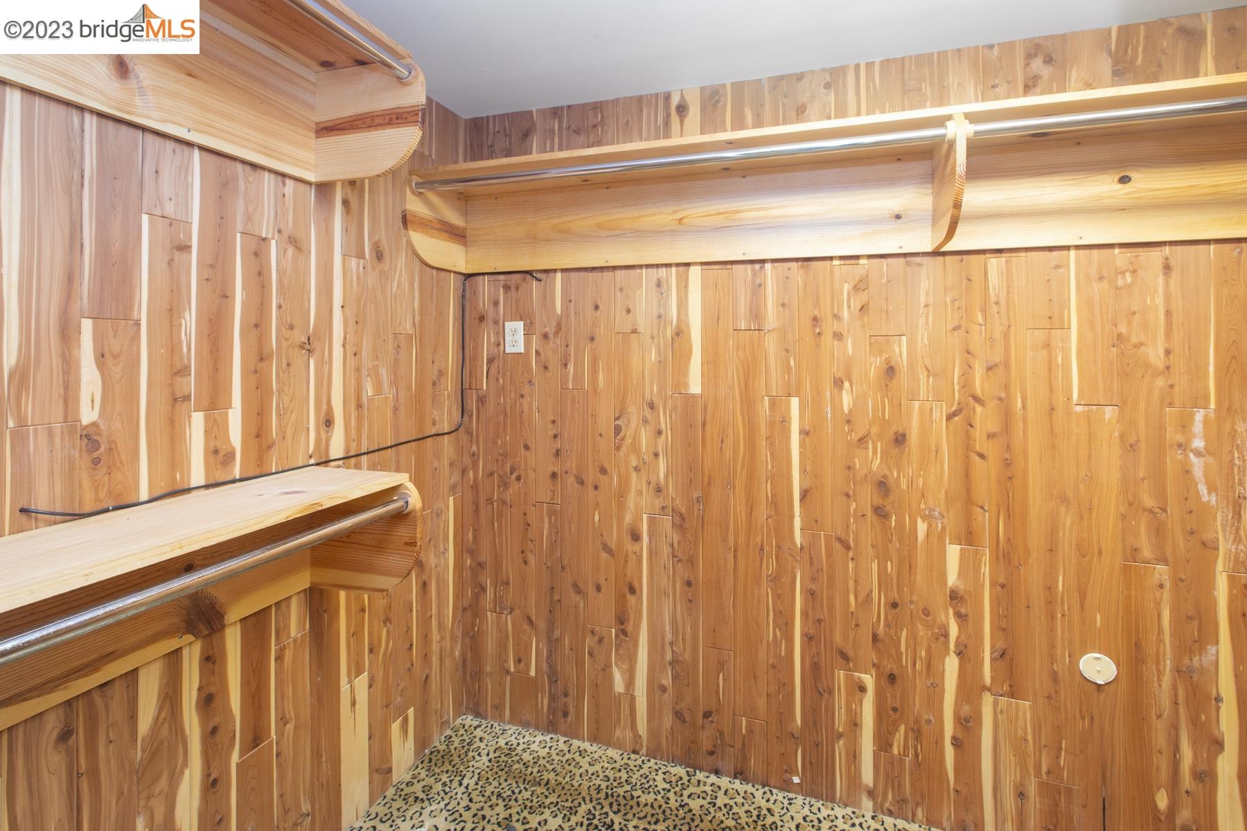 20 Ascot Place