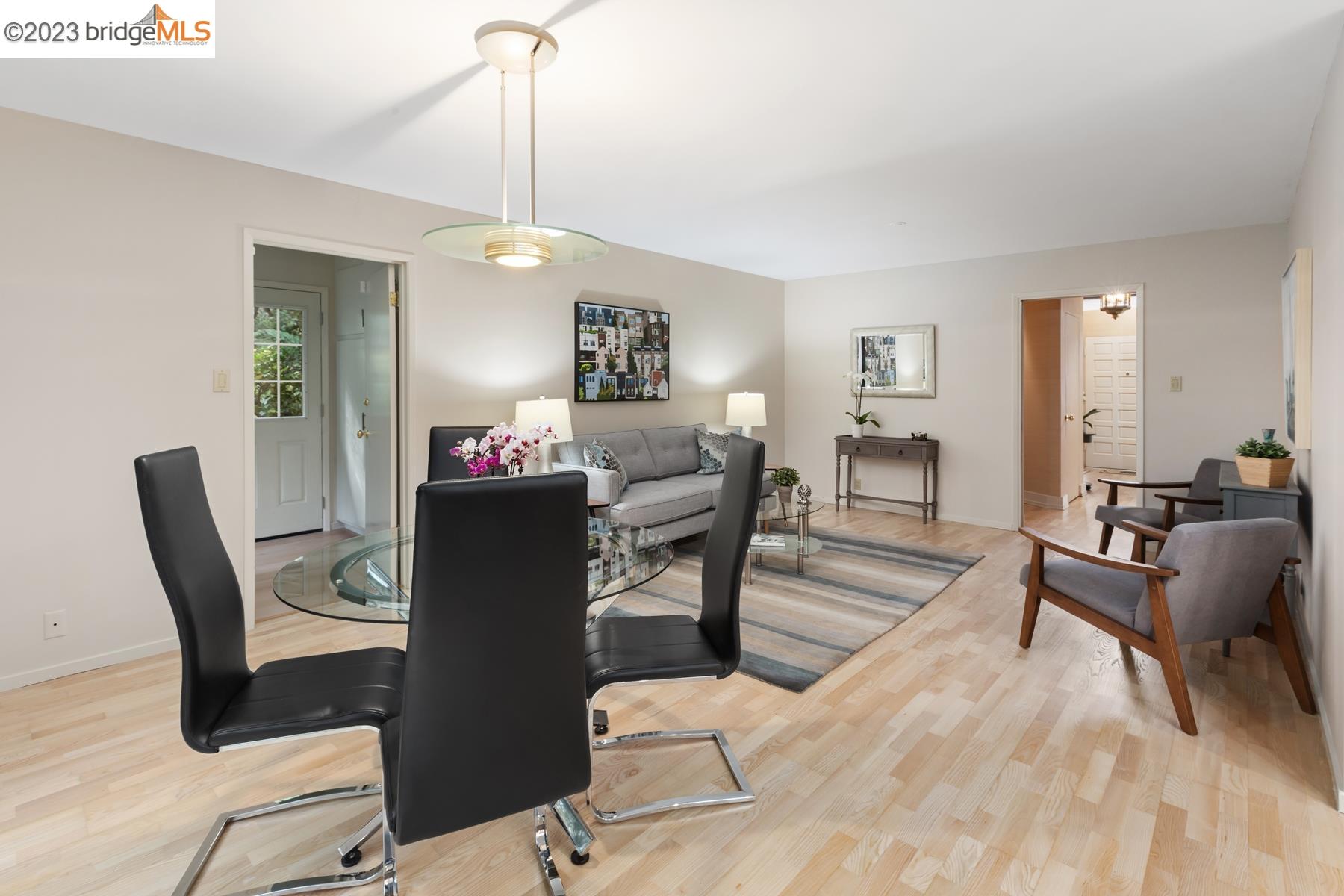 20 Ascot Place