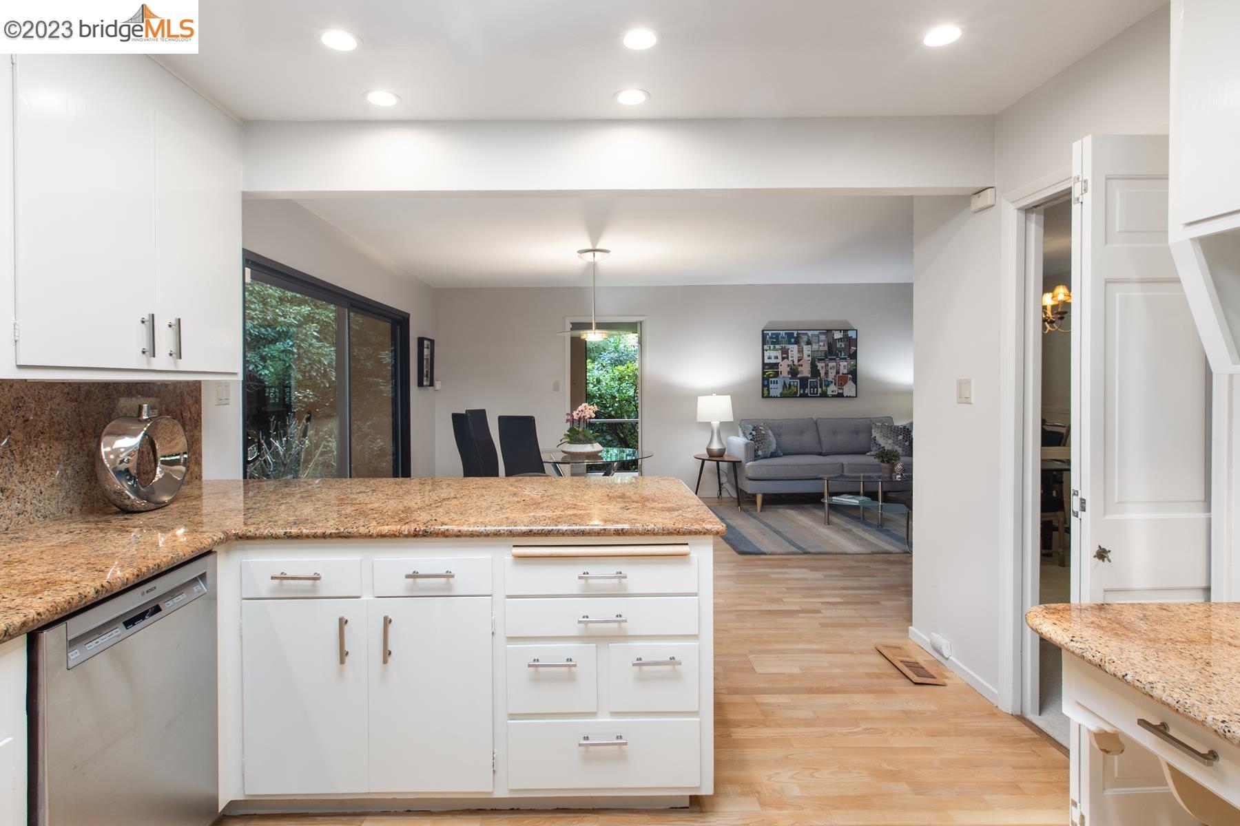 20 Ascot Place