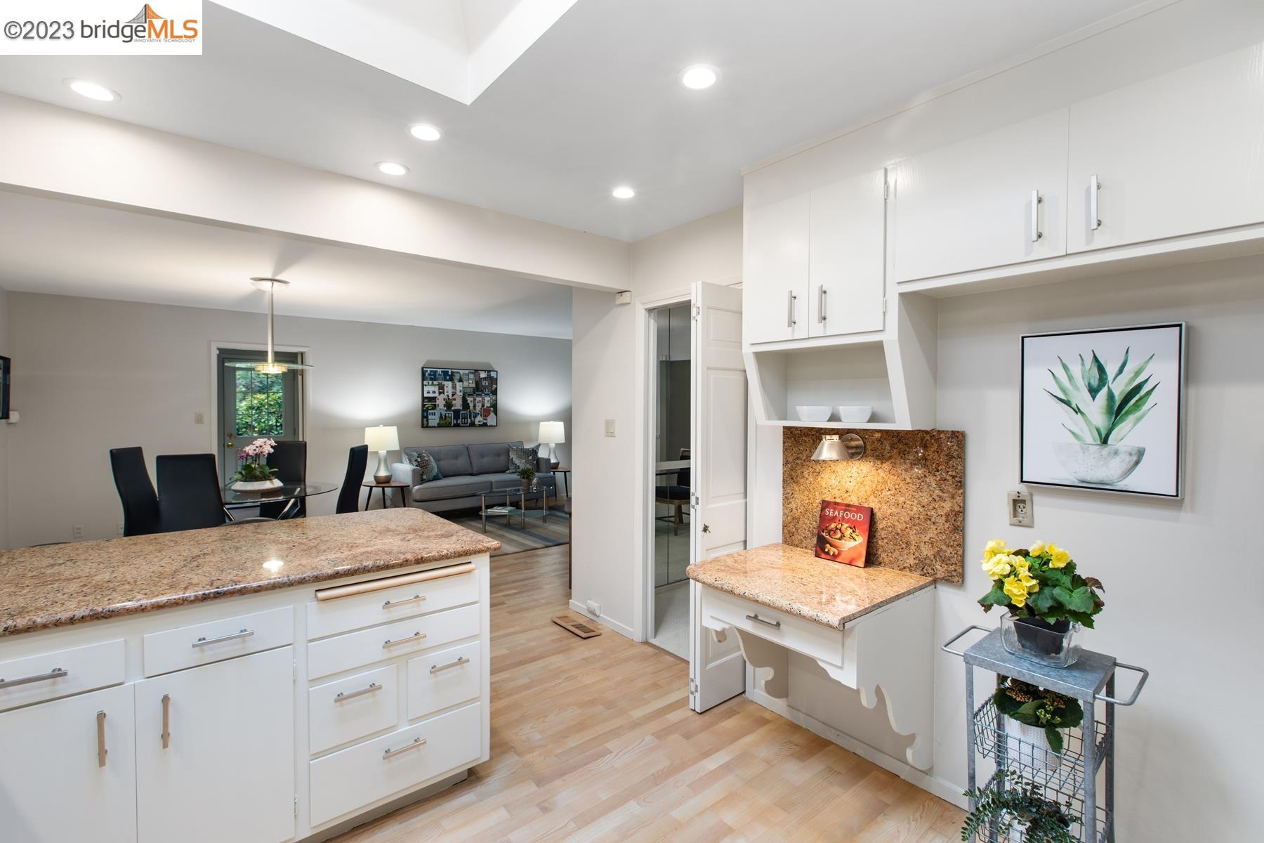 20 Ascot Place