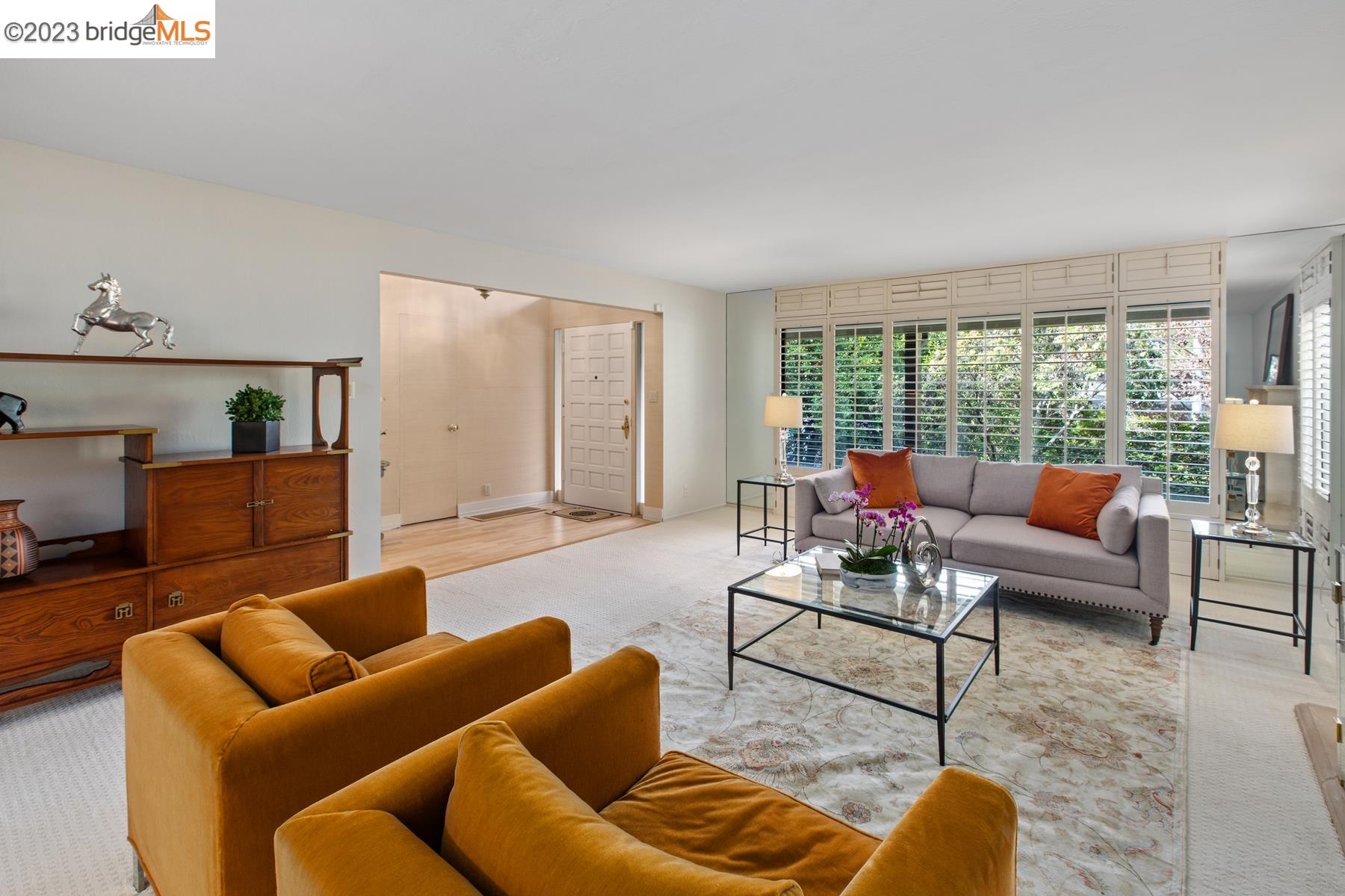 20 Ascot Place