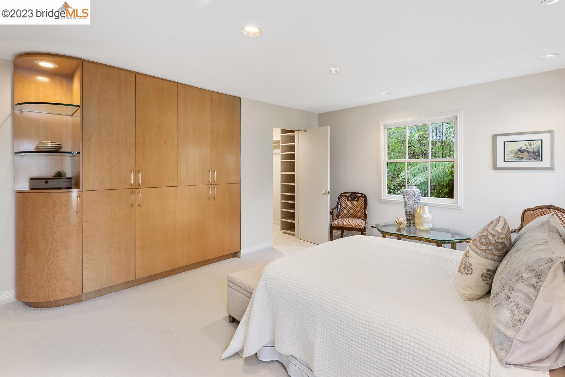 20 Ascot Place