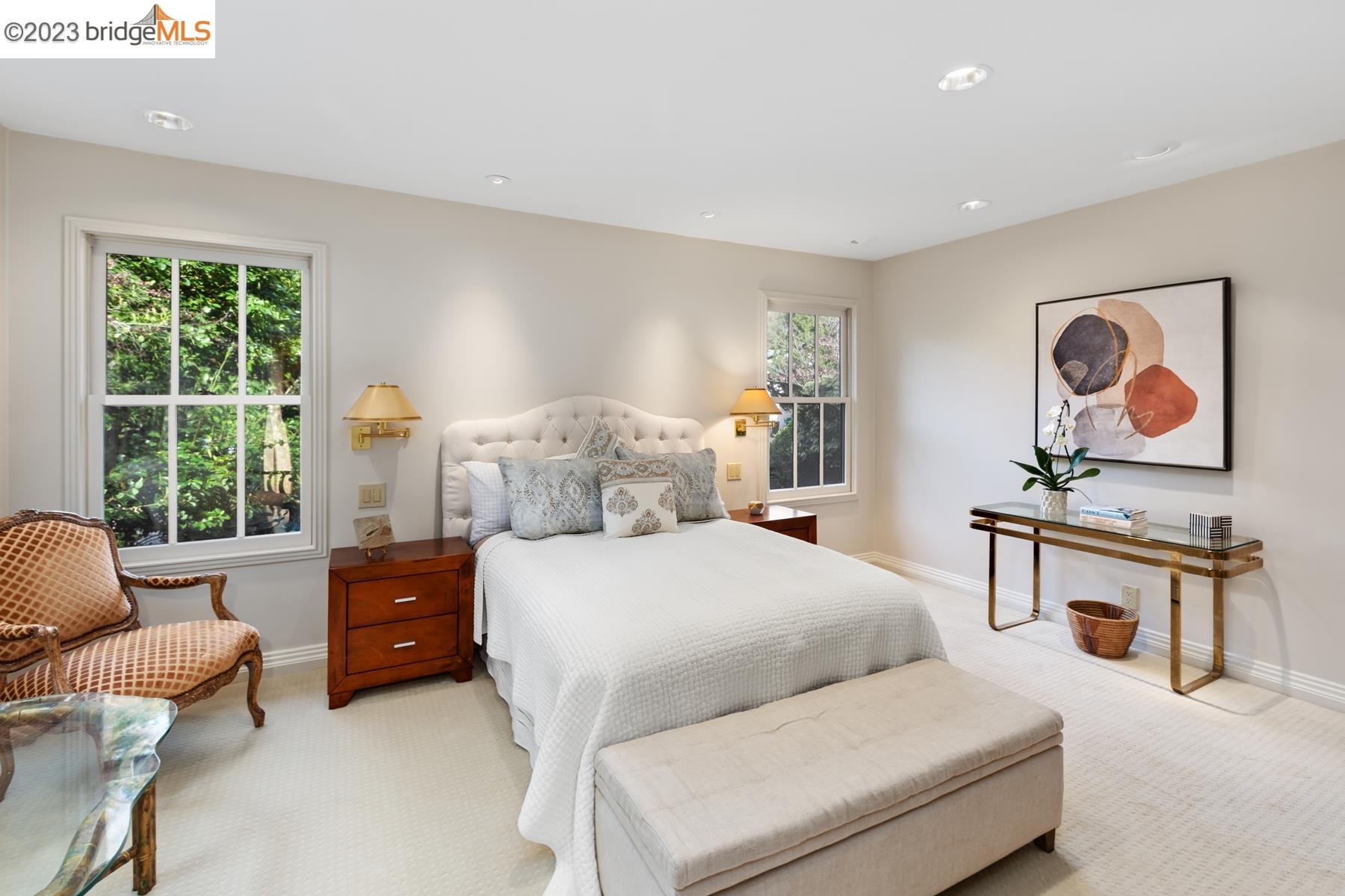 20 Ascot Place