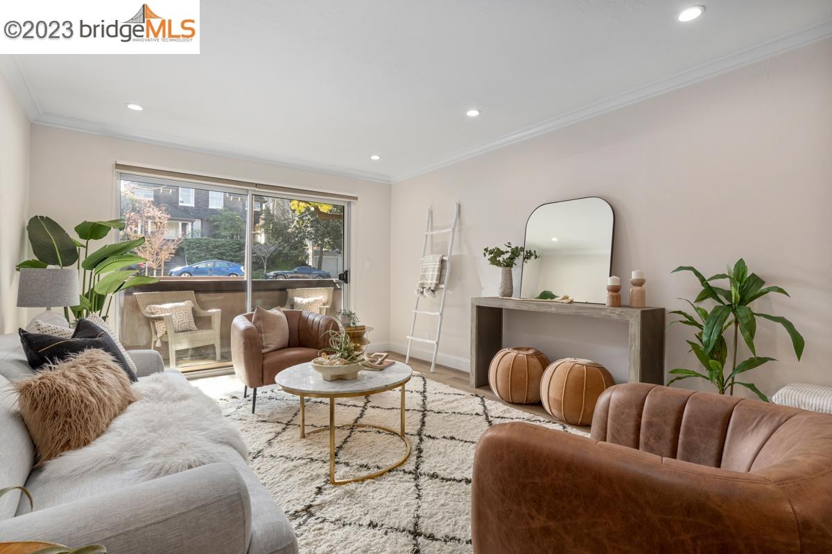 407 Orange St Unit: 201