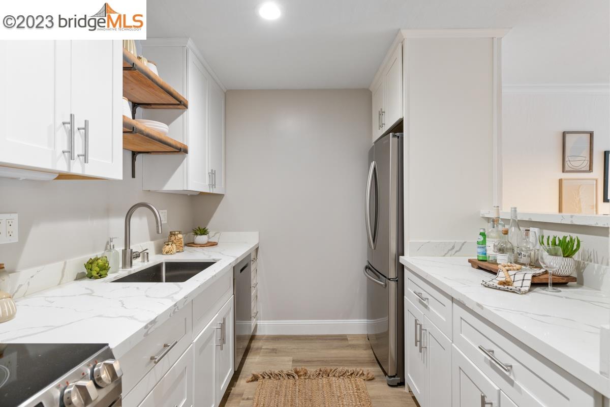 407 Orange St Unit: 201
