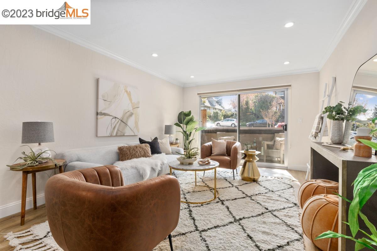 407 Orange St Unit: 201
