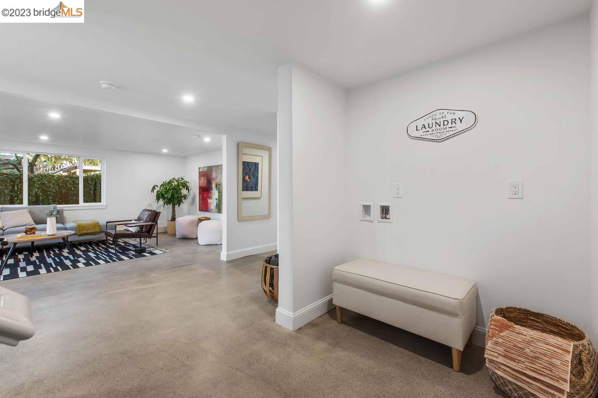1173 Hearst