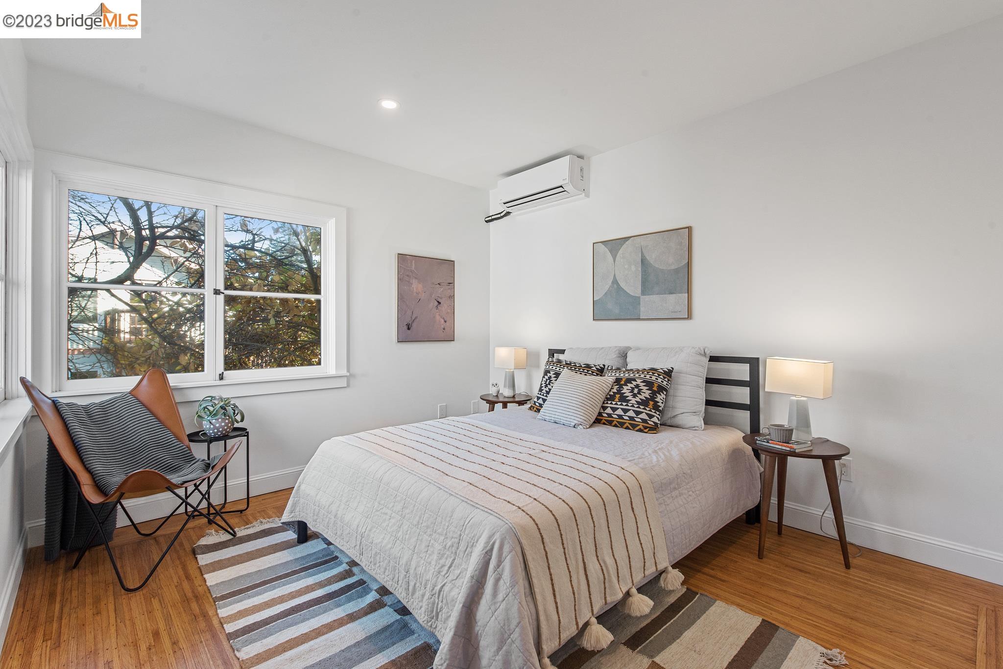 1173 Hearst
