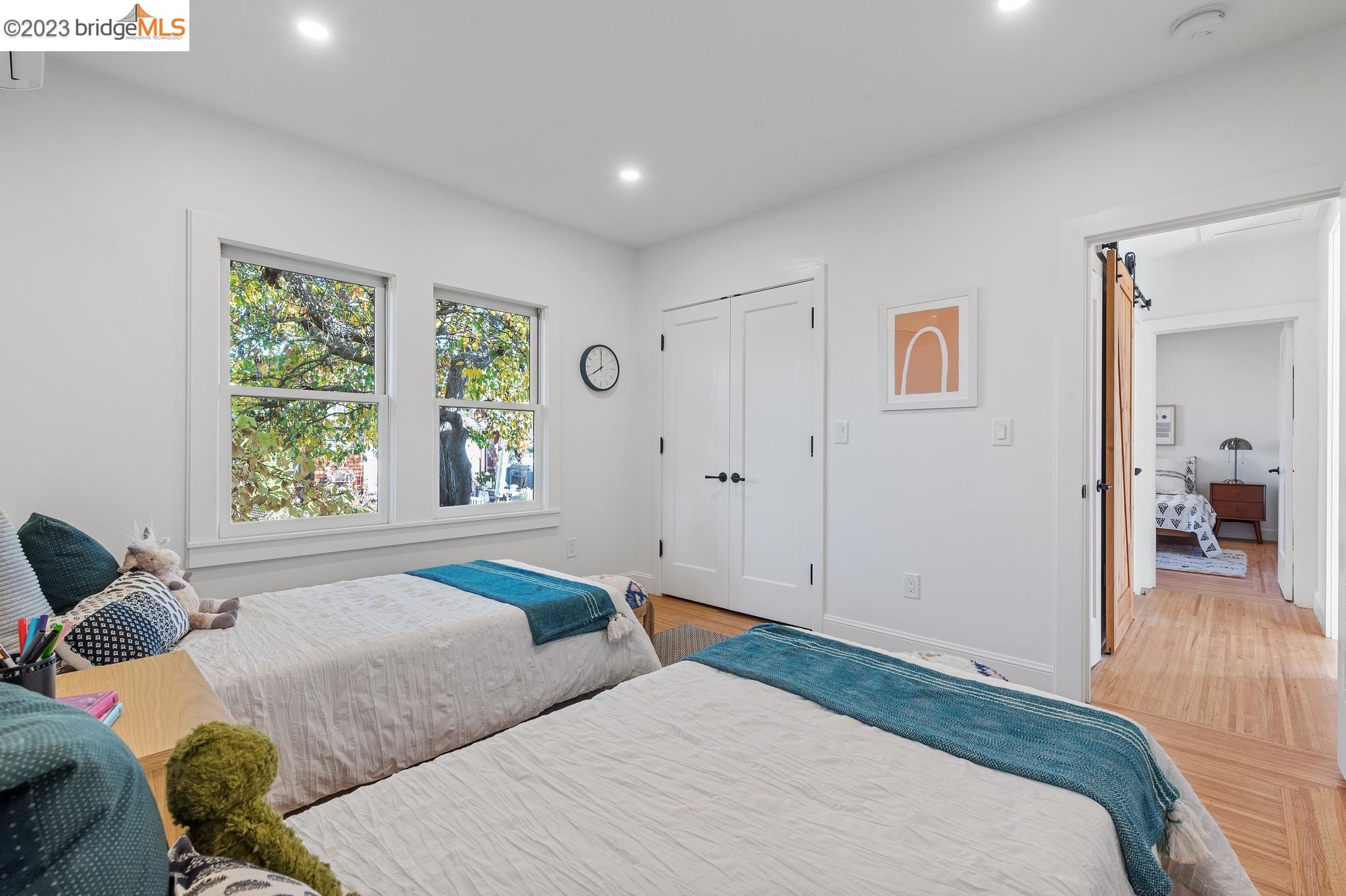 1173 Hearst