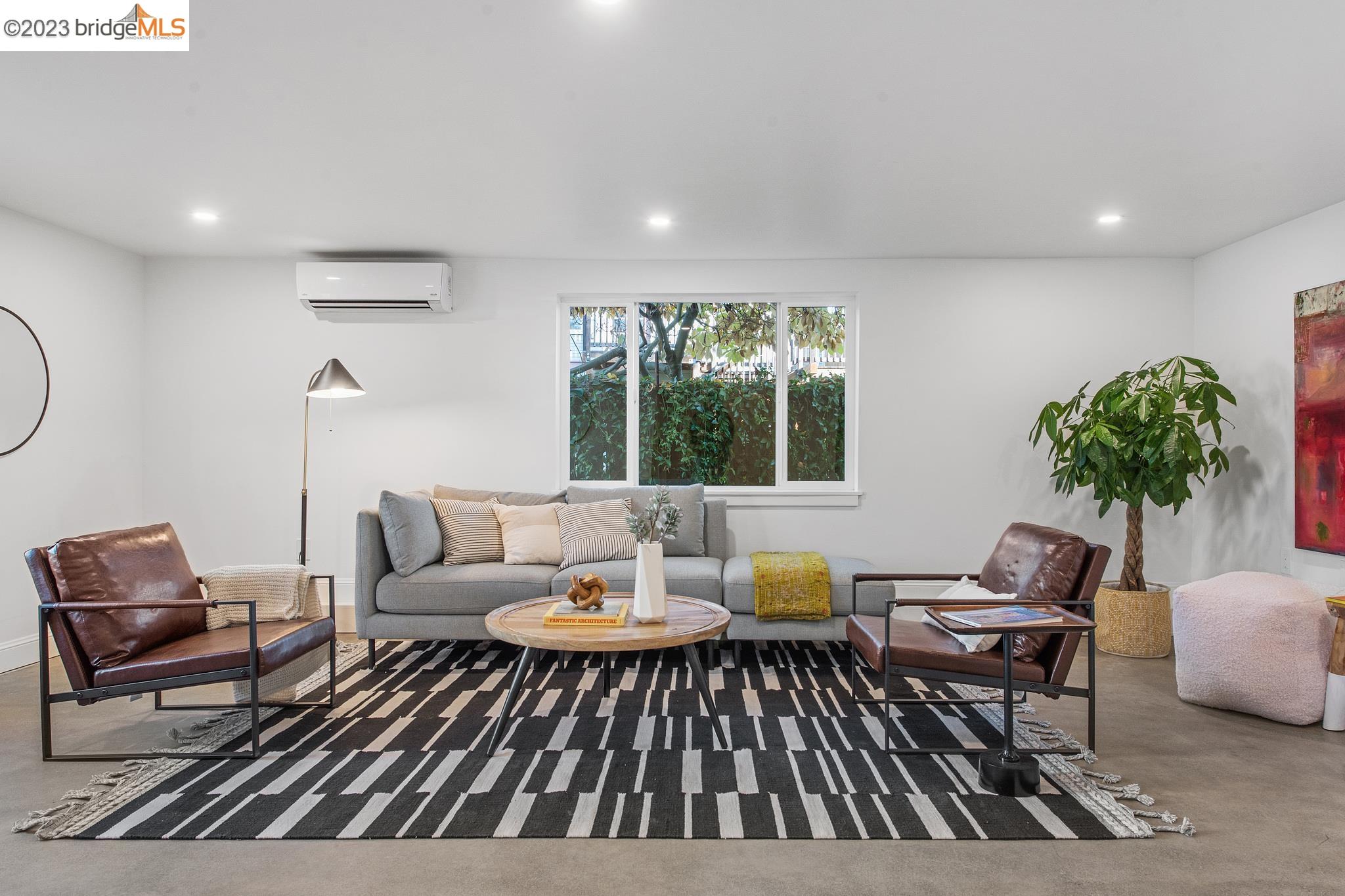 1173 Hearst