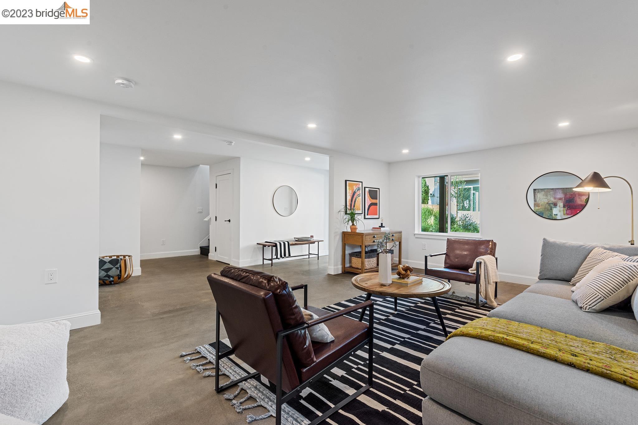 1173 Hearst