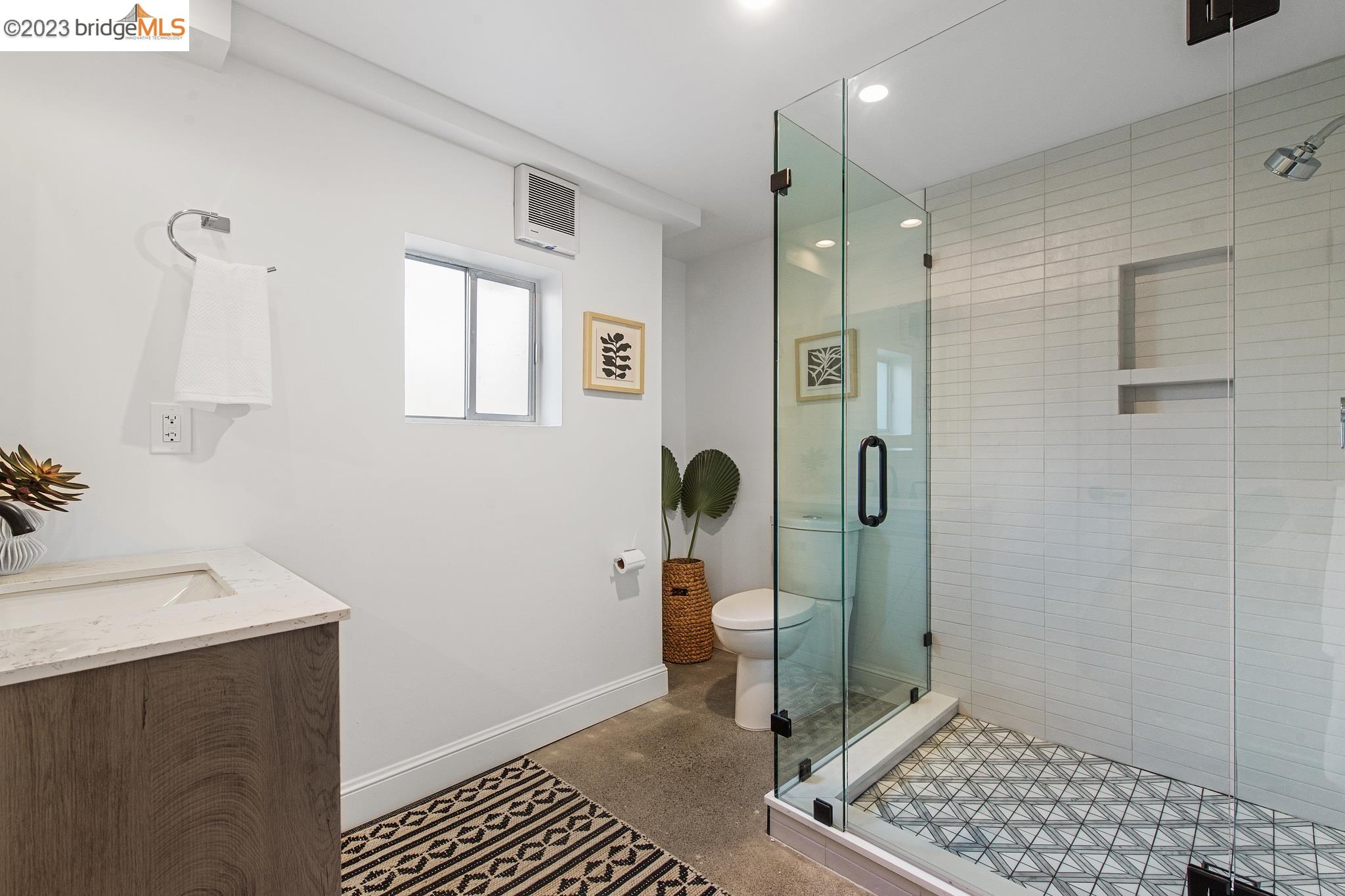 1173 Hearst