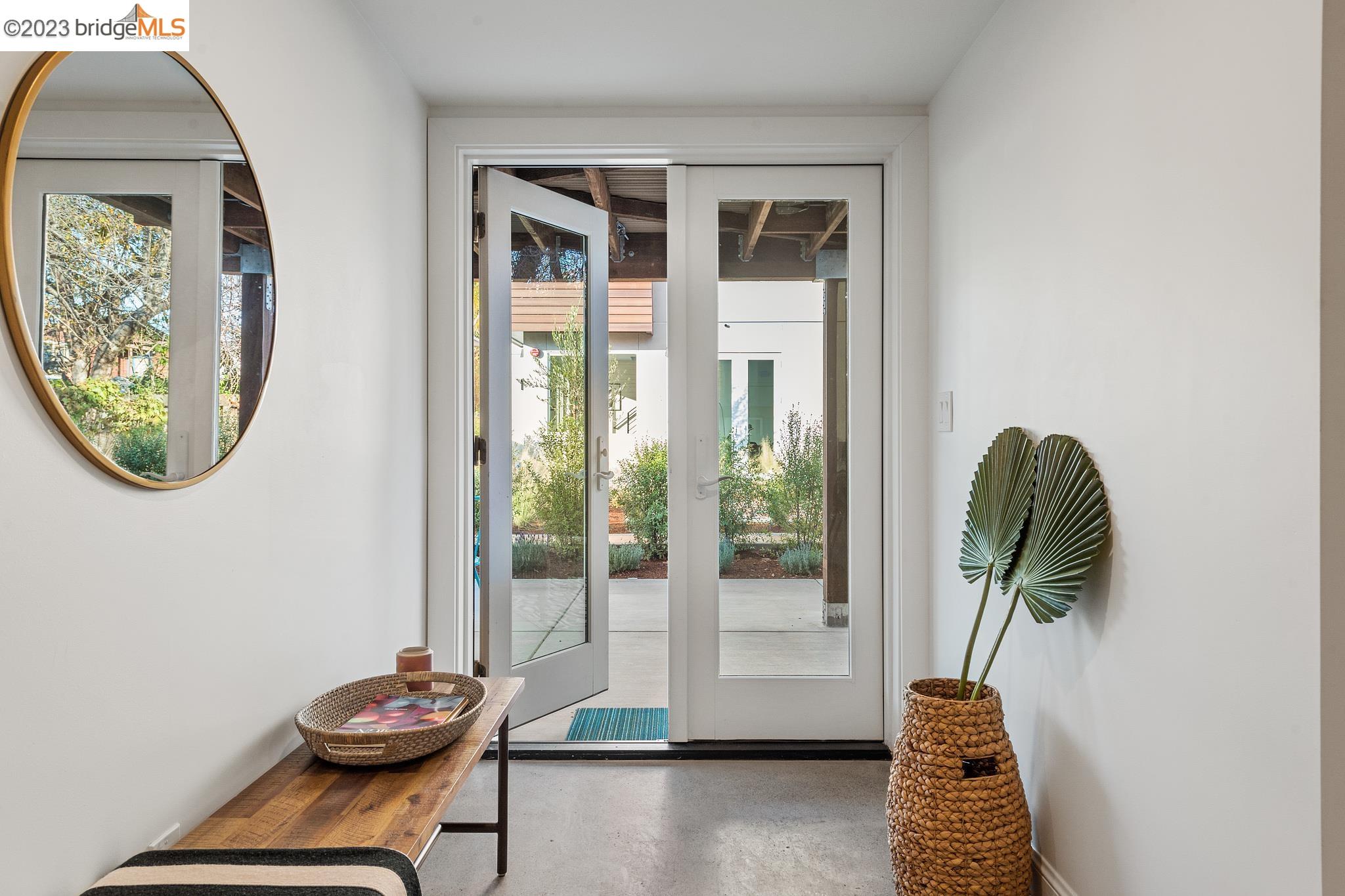 1173 Hearst