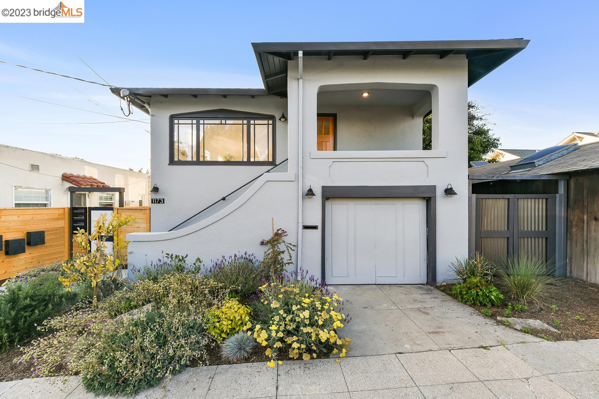 1173 Hearst