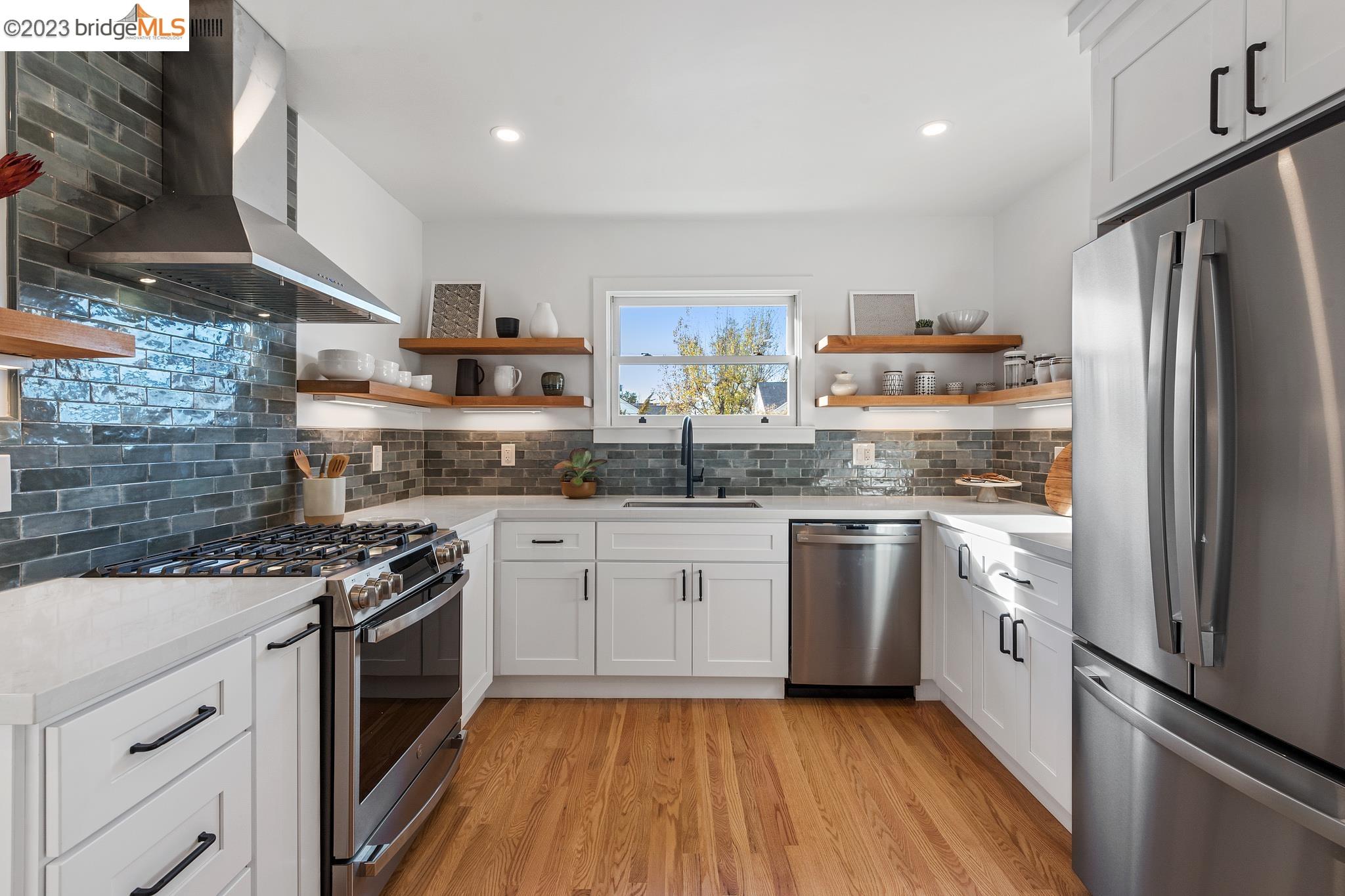 1173 Hearst