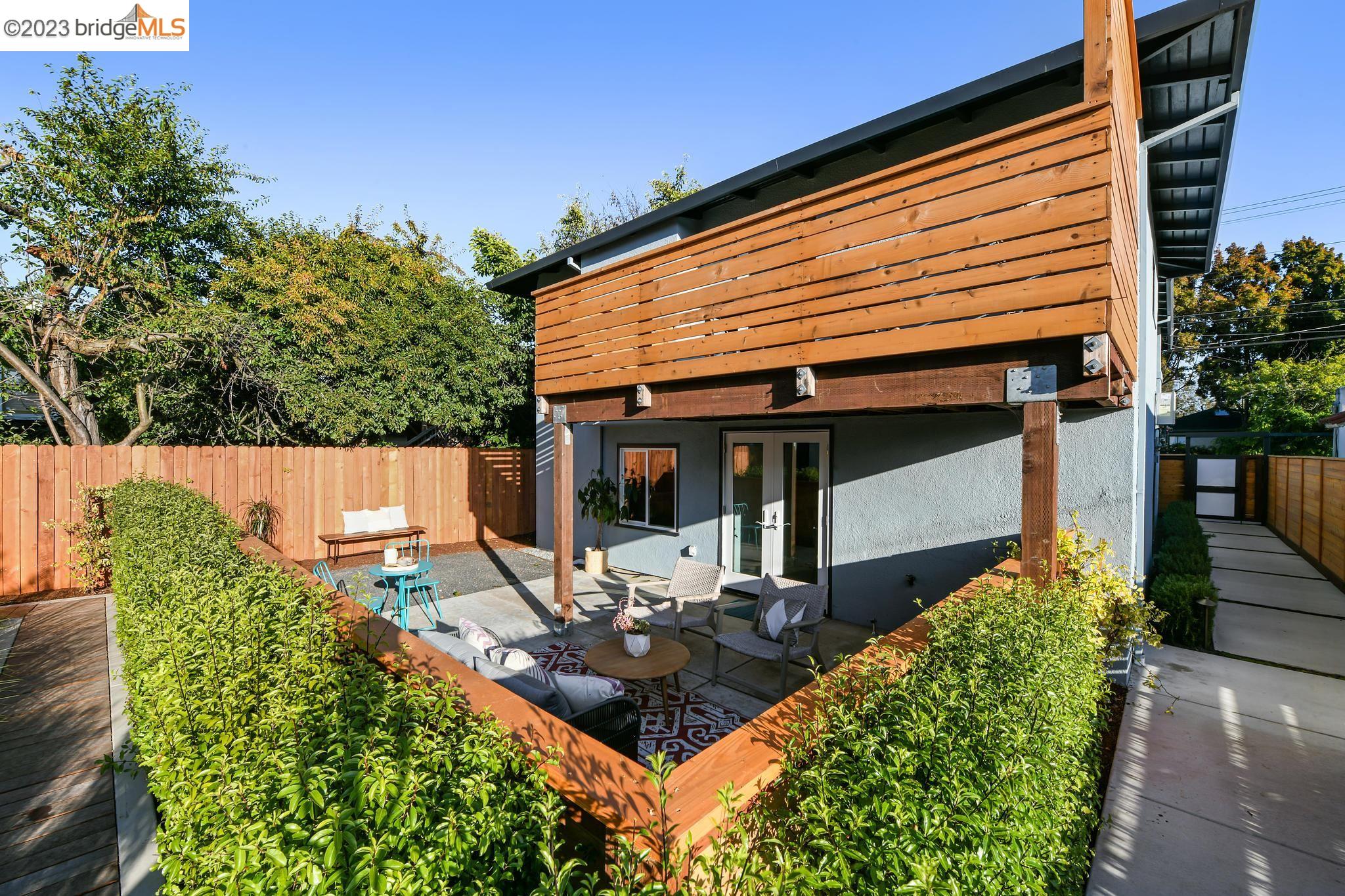 1173 Hearst