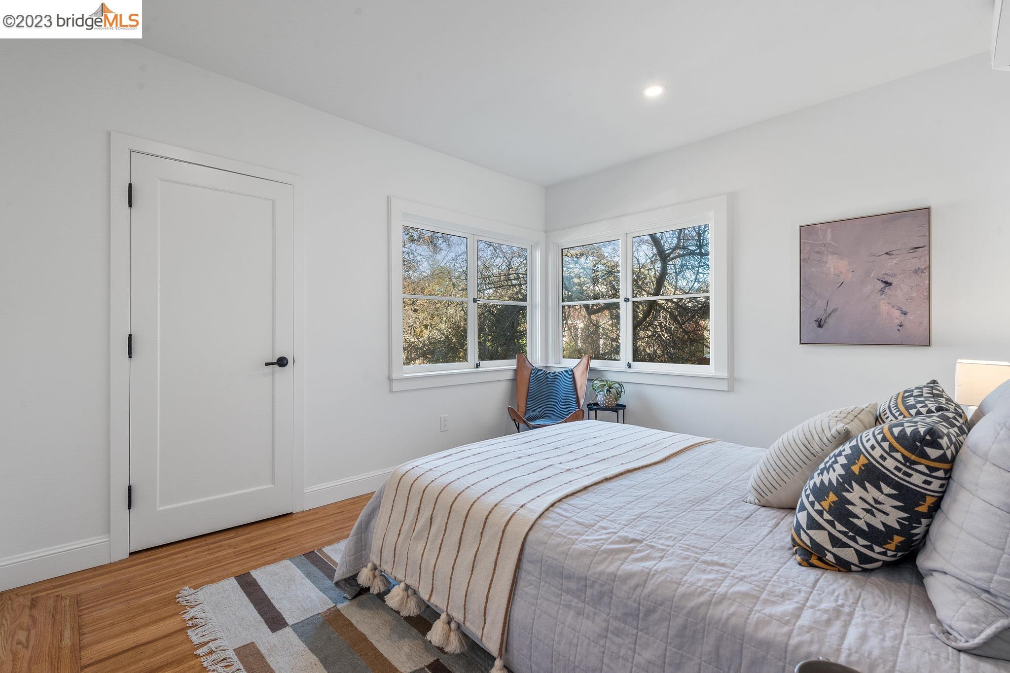1173 Hearst