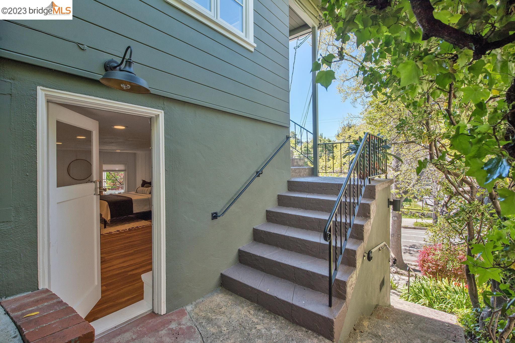 3964 Fruitvale Ave