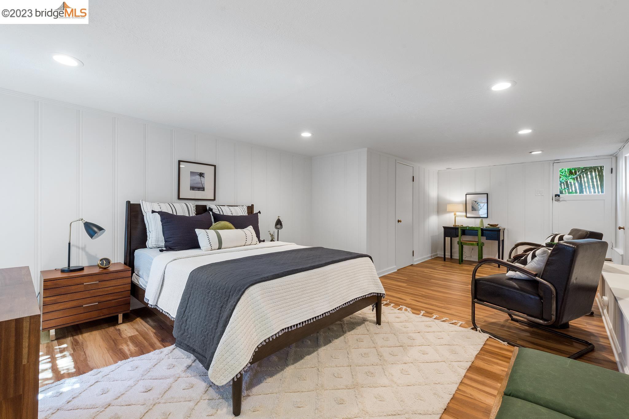 3964 Fruitvale Ave