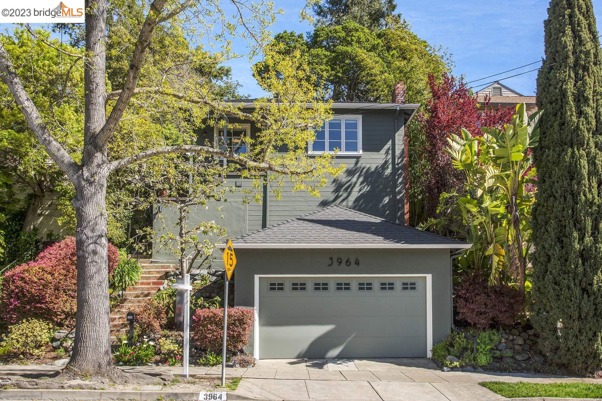 3964 Fruitvale Ave