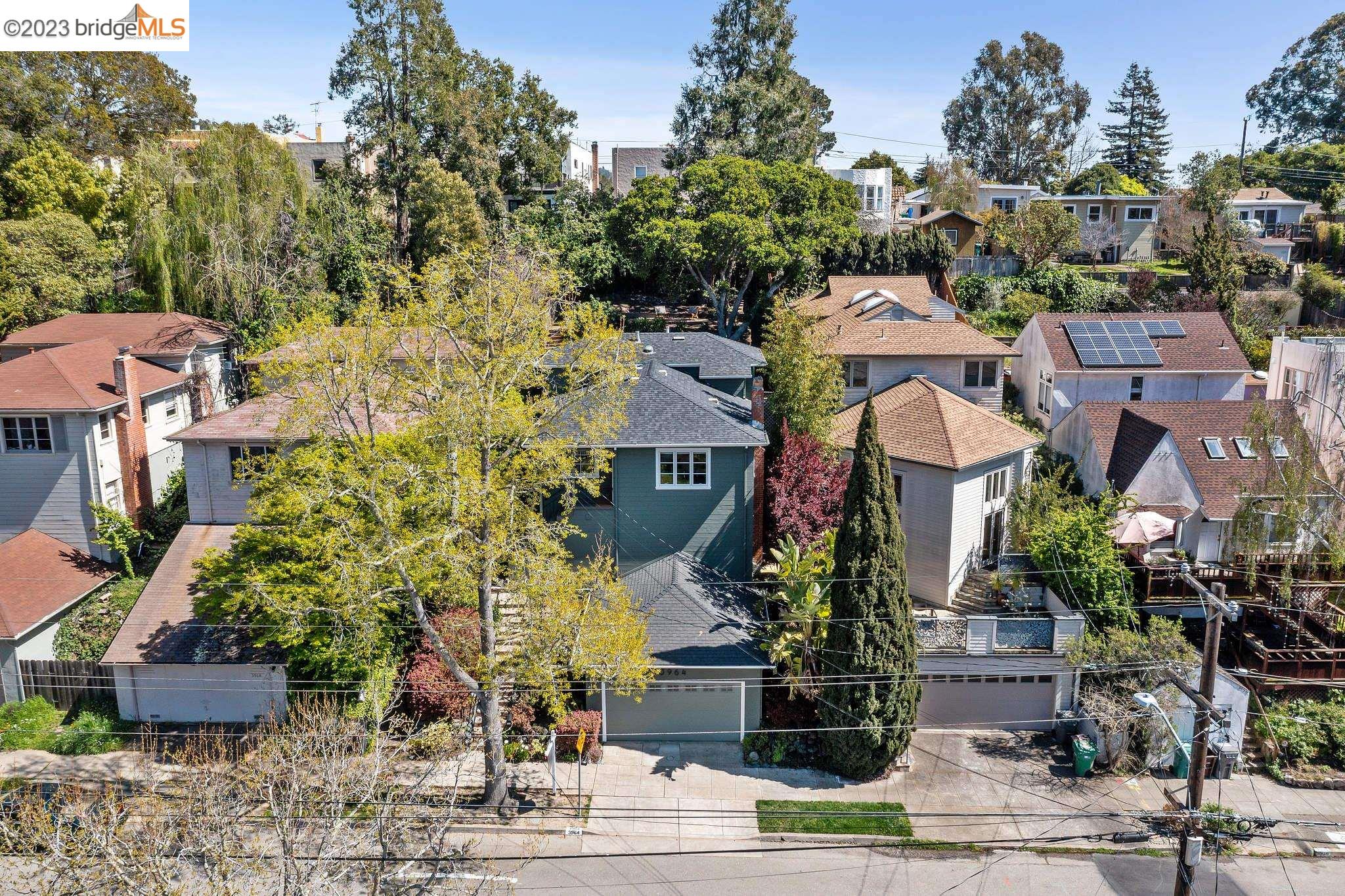 3964 Fruitvale Ave