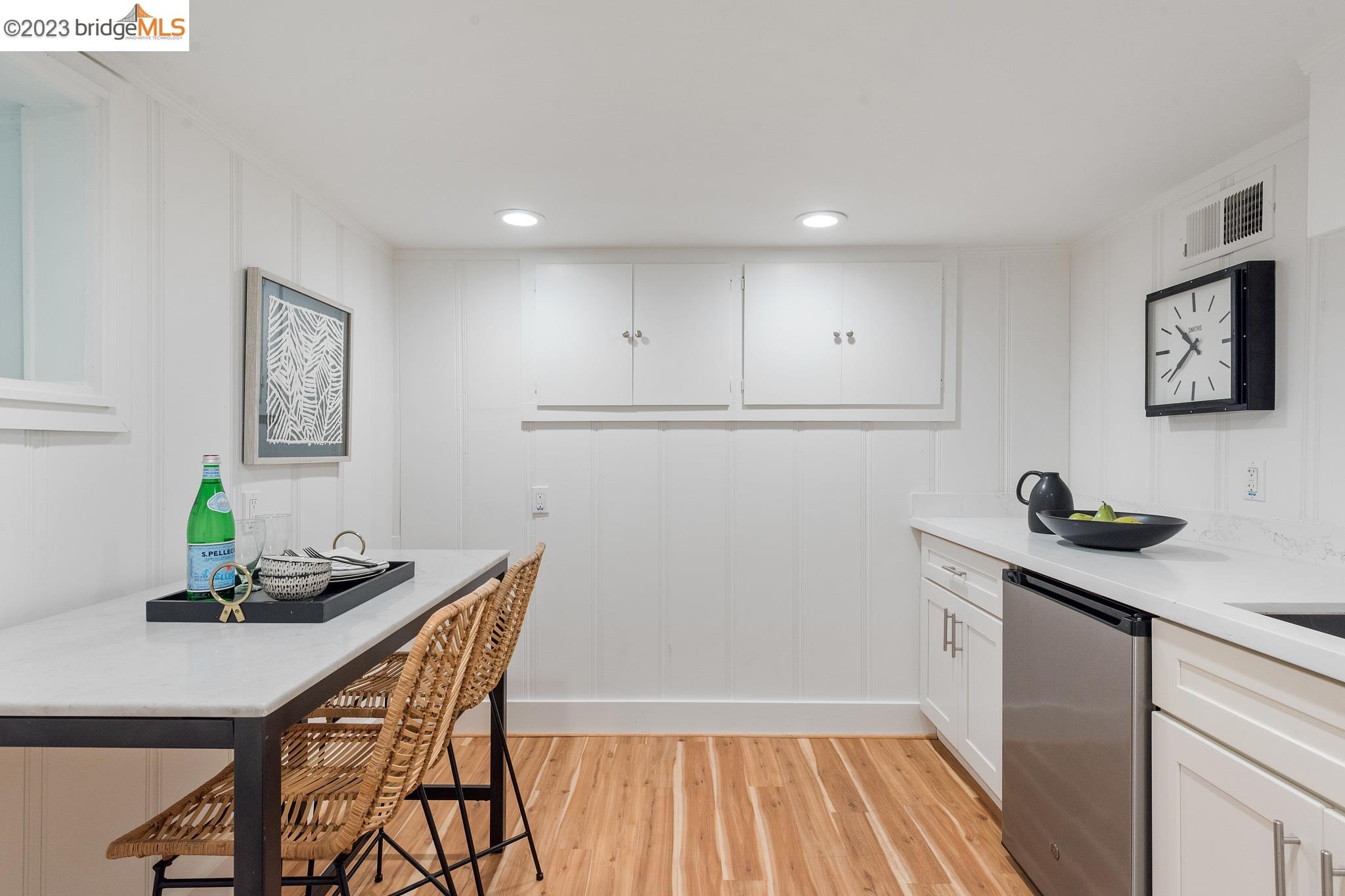 3964 Fruitvale Ave