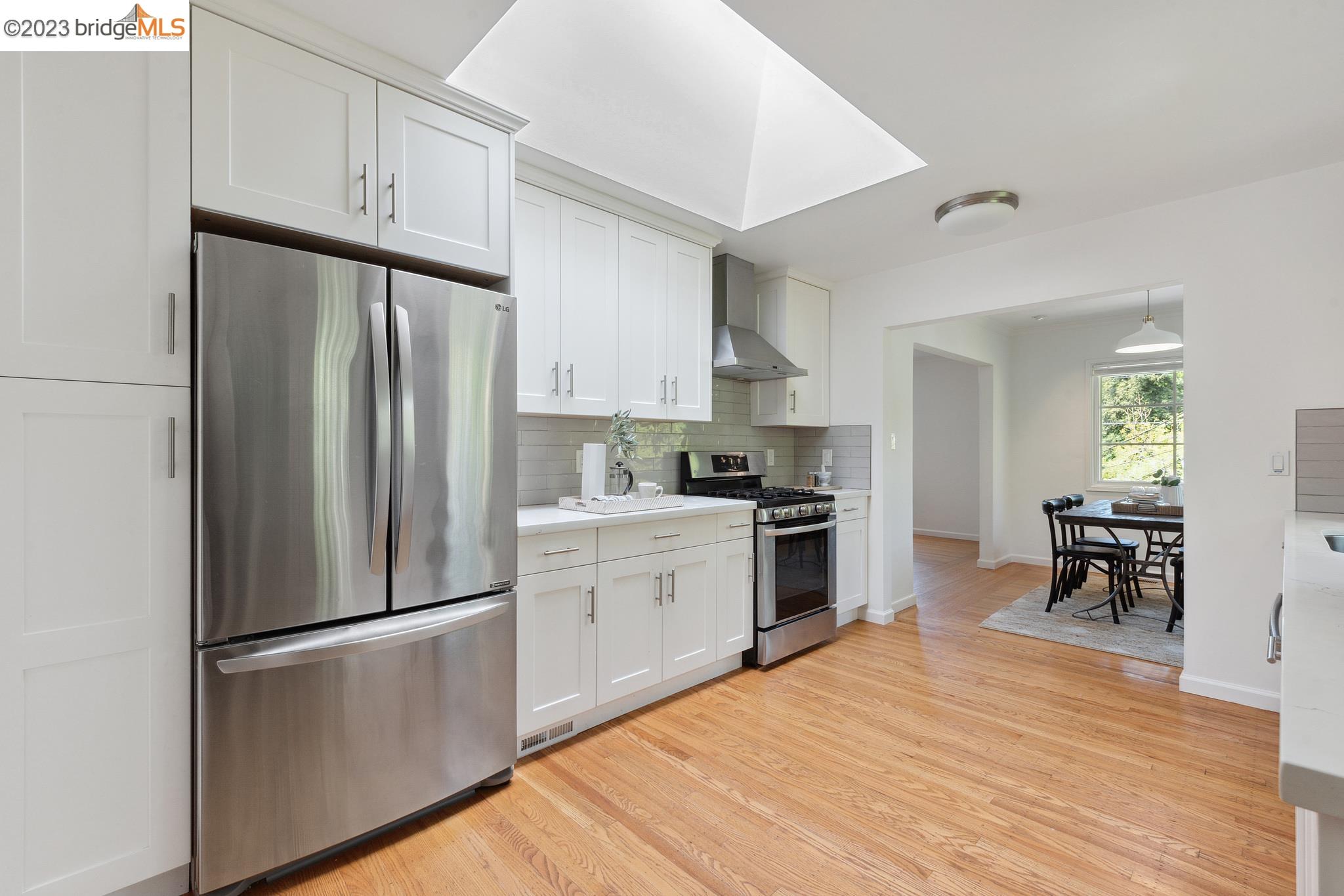 3964 Fruitvale Ave
