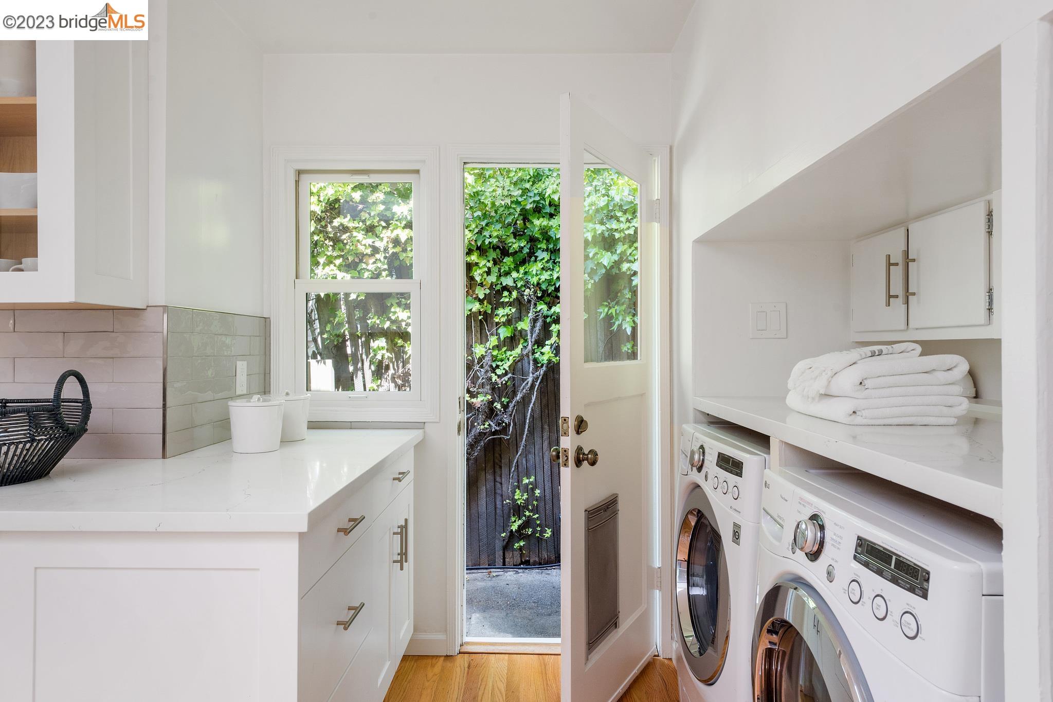 3964 Fruitvale Ave