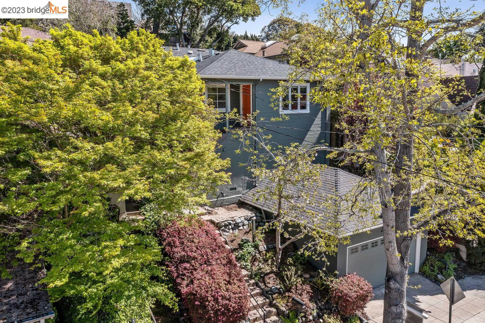 3964 Fruitvale Ave