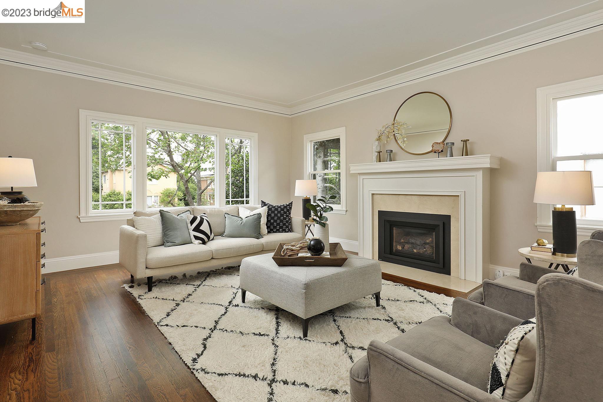 208 Highland Ave