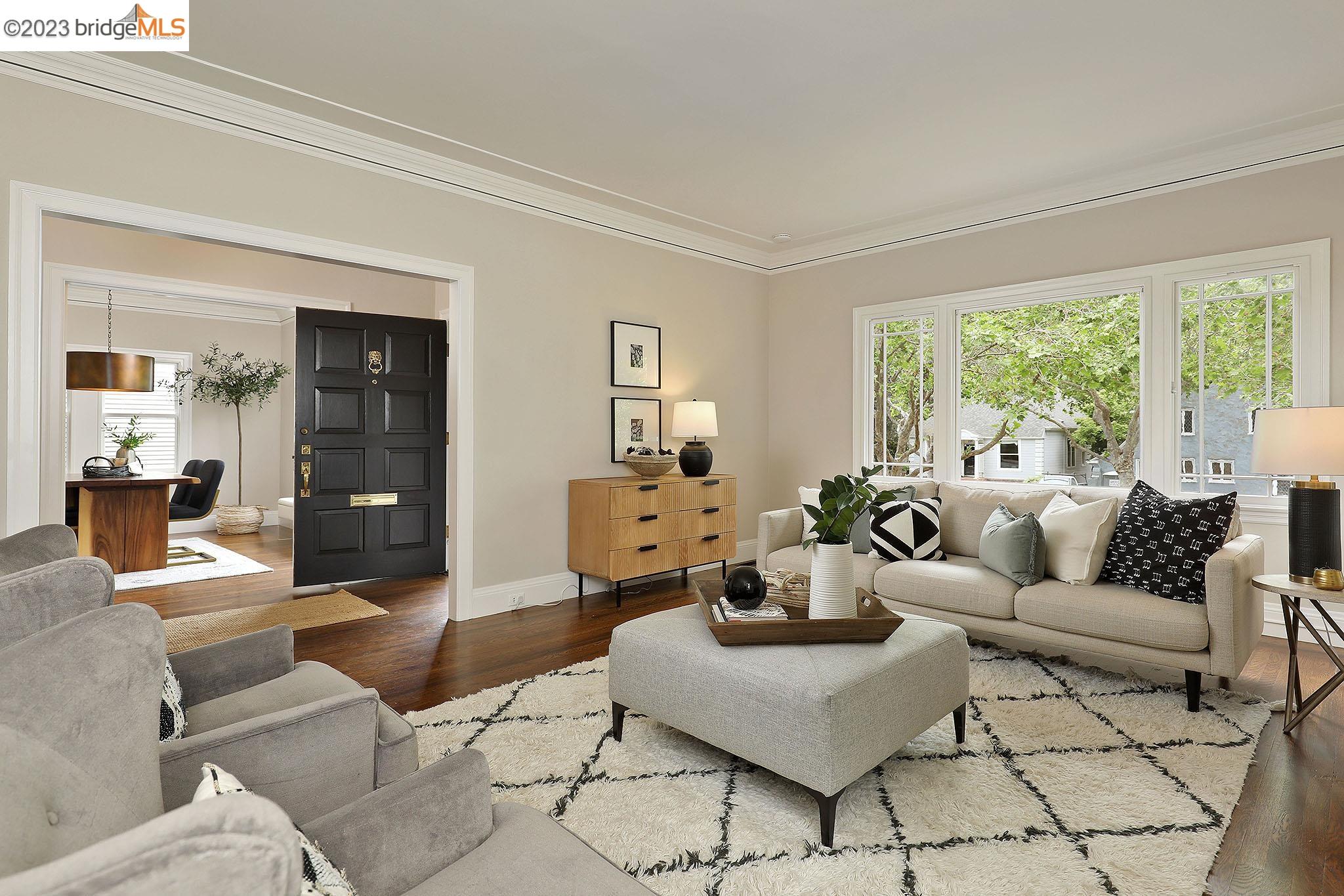 208 Highland Ave