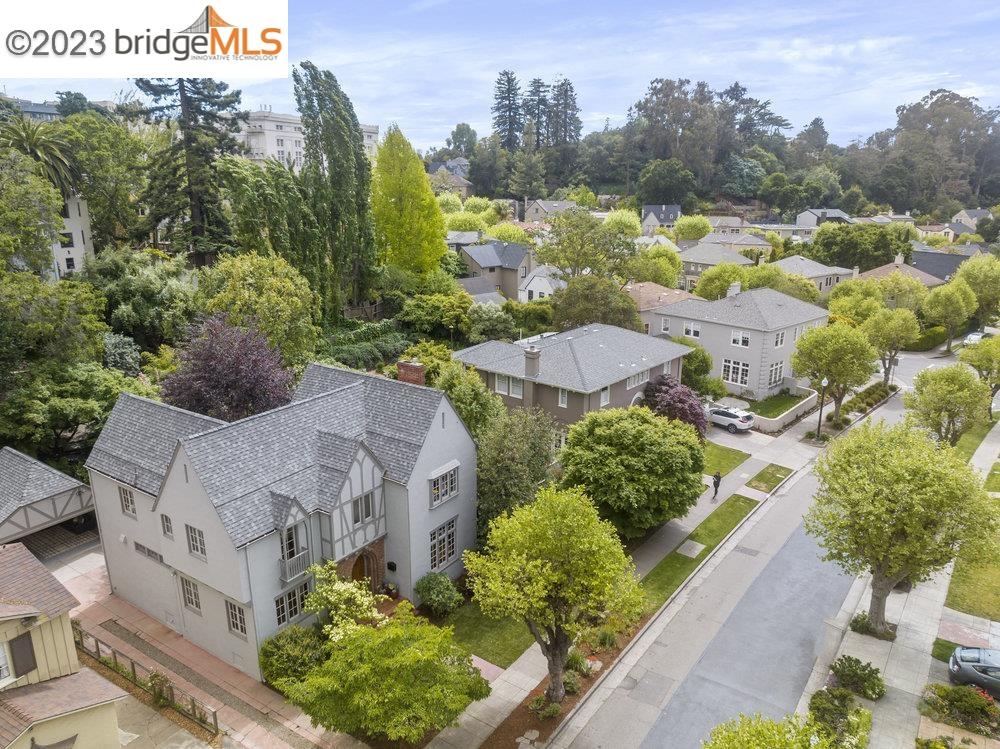 1221 Trestle Glen Road