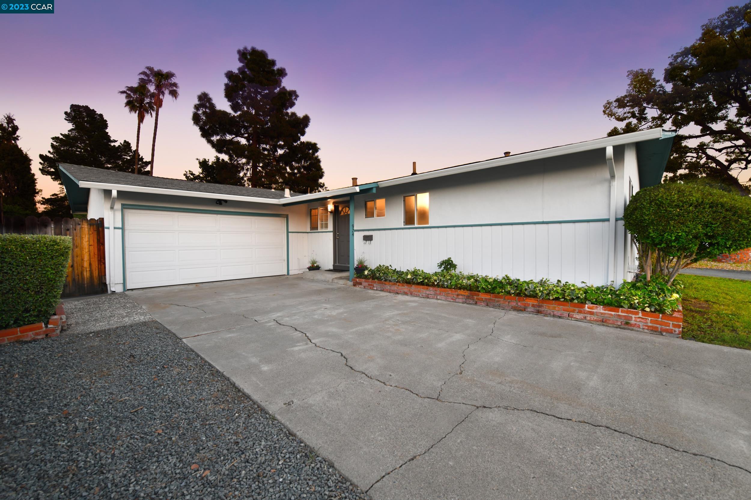 974 Argenta Drive