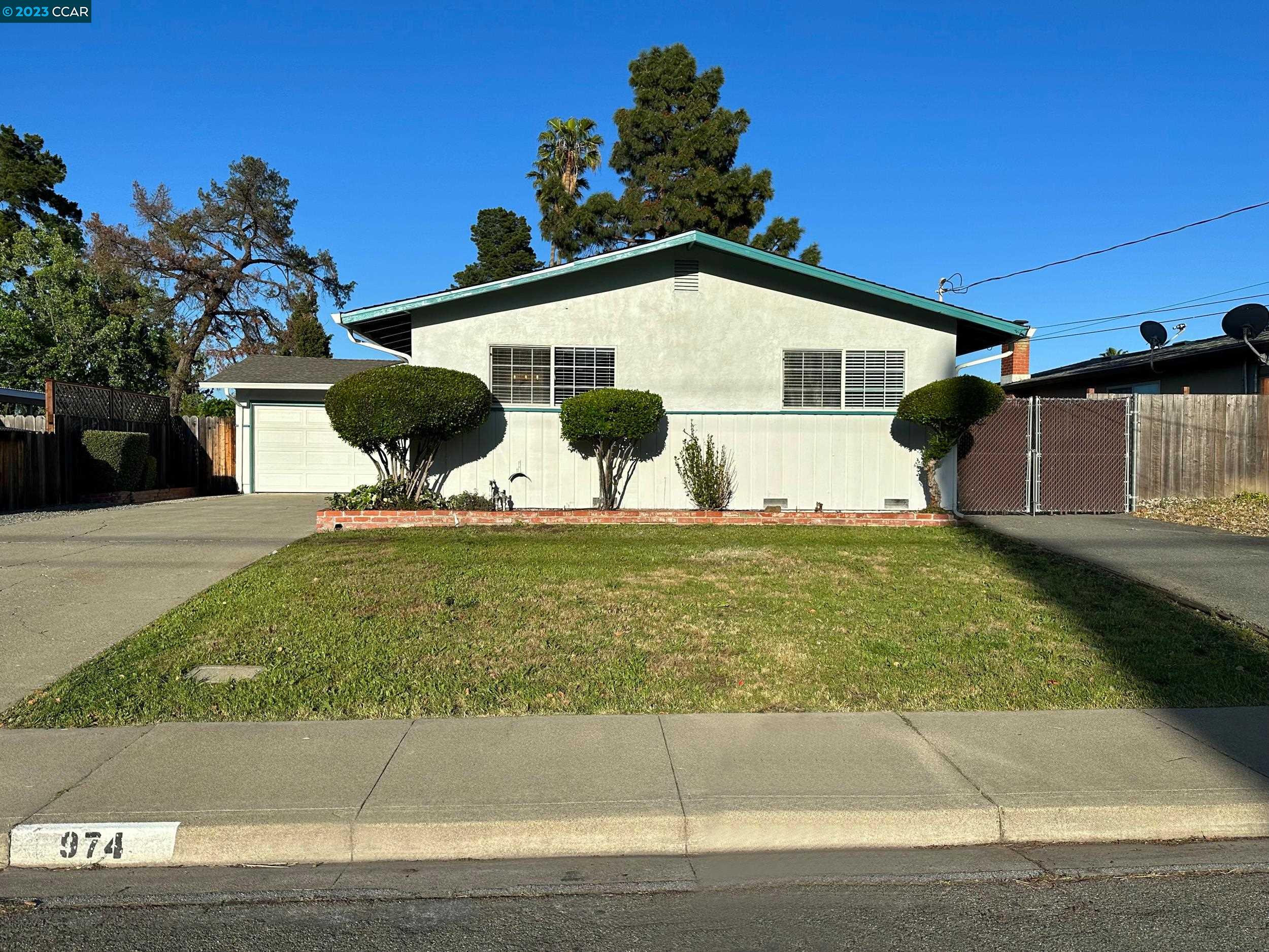 974 Argenta Drive
