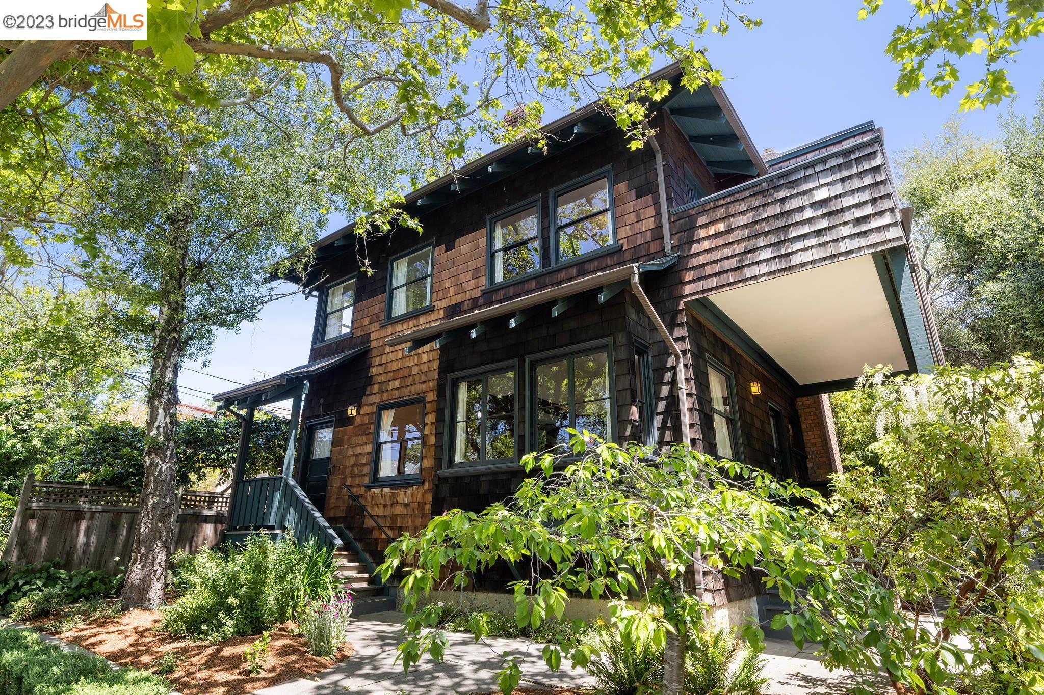 2827 Piedmont Ave
