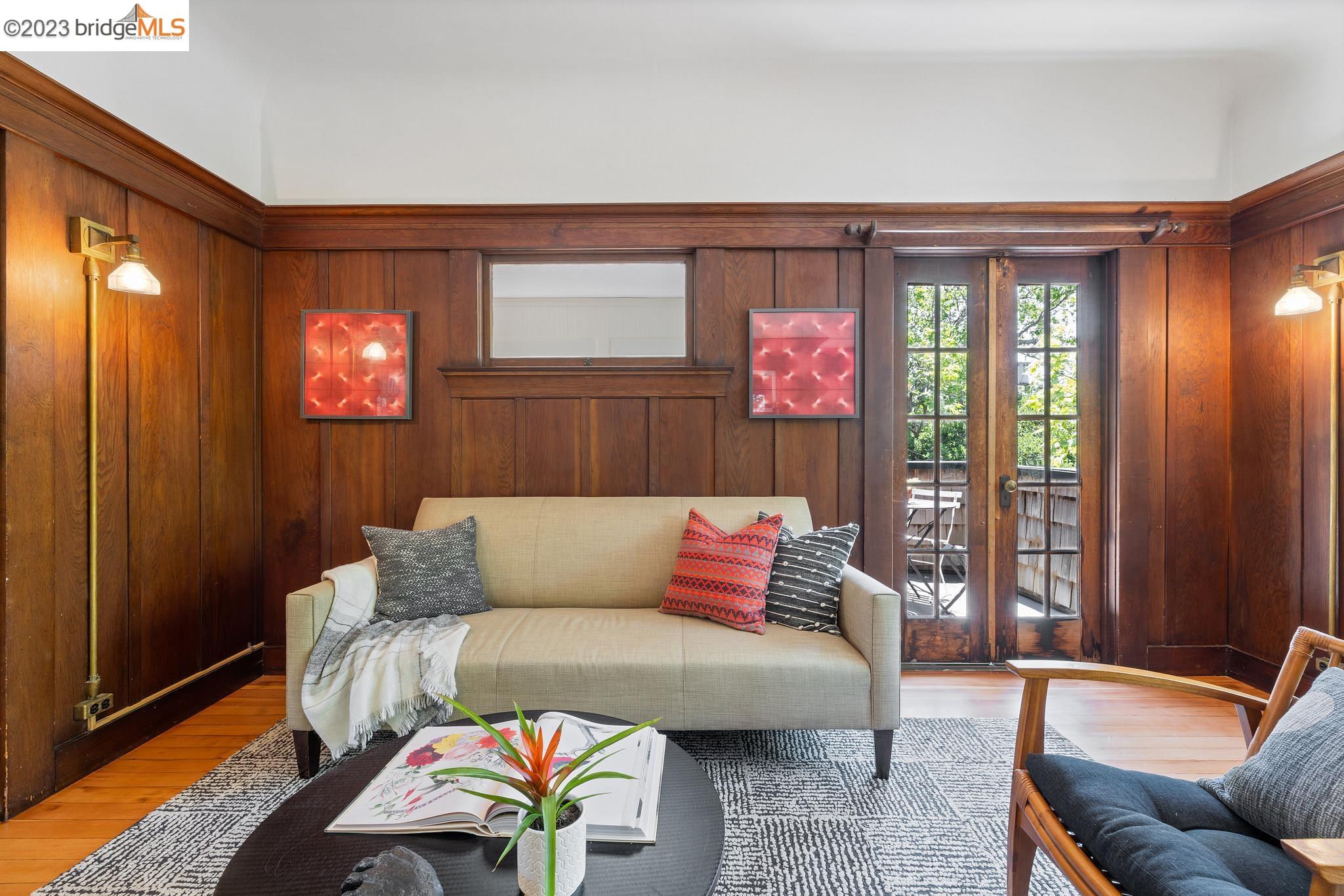 2827 Piedmont Ave
