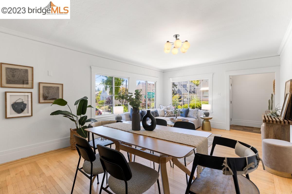 3826 Laguna Ave