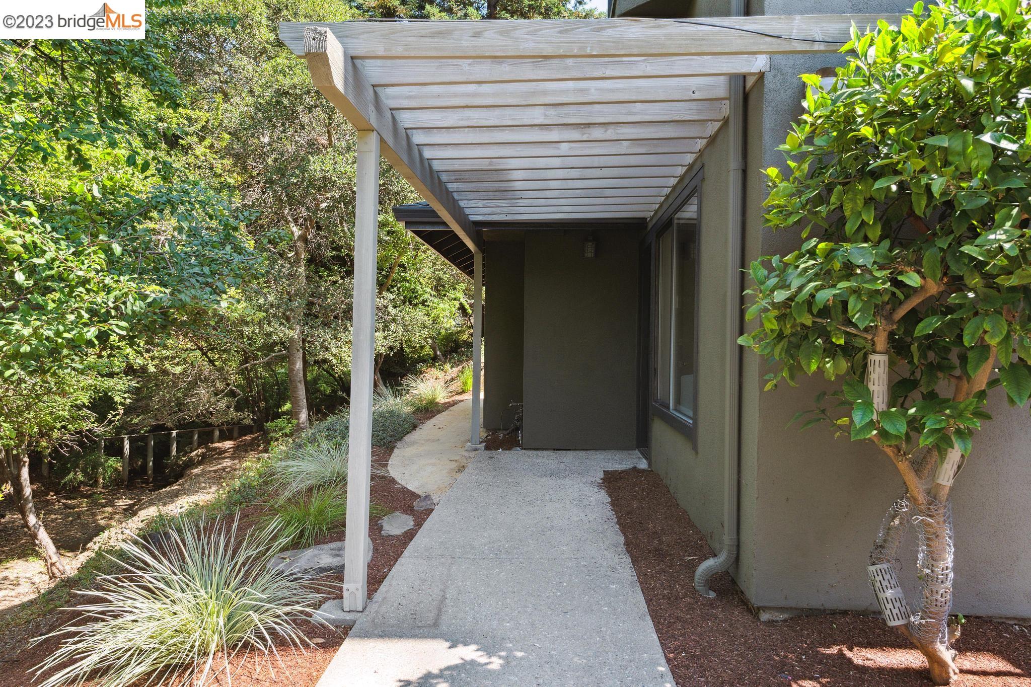 134 Vicente Rd