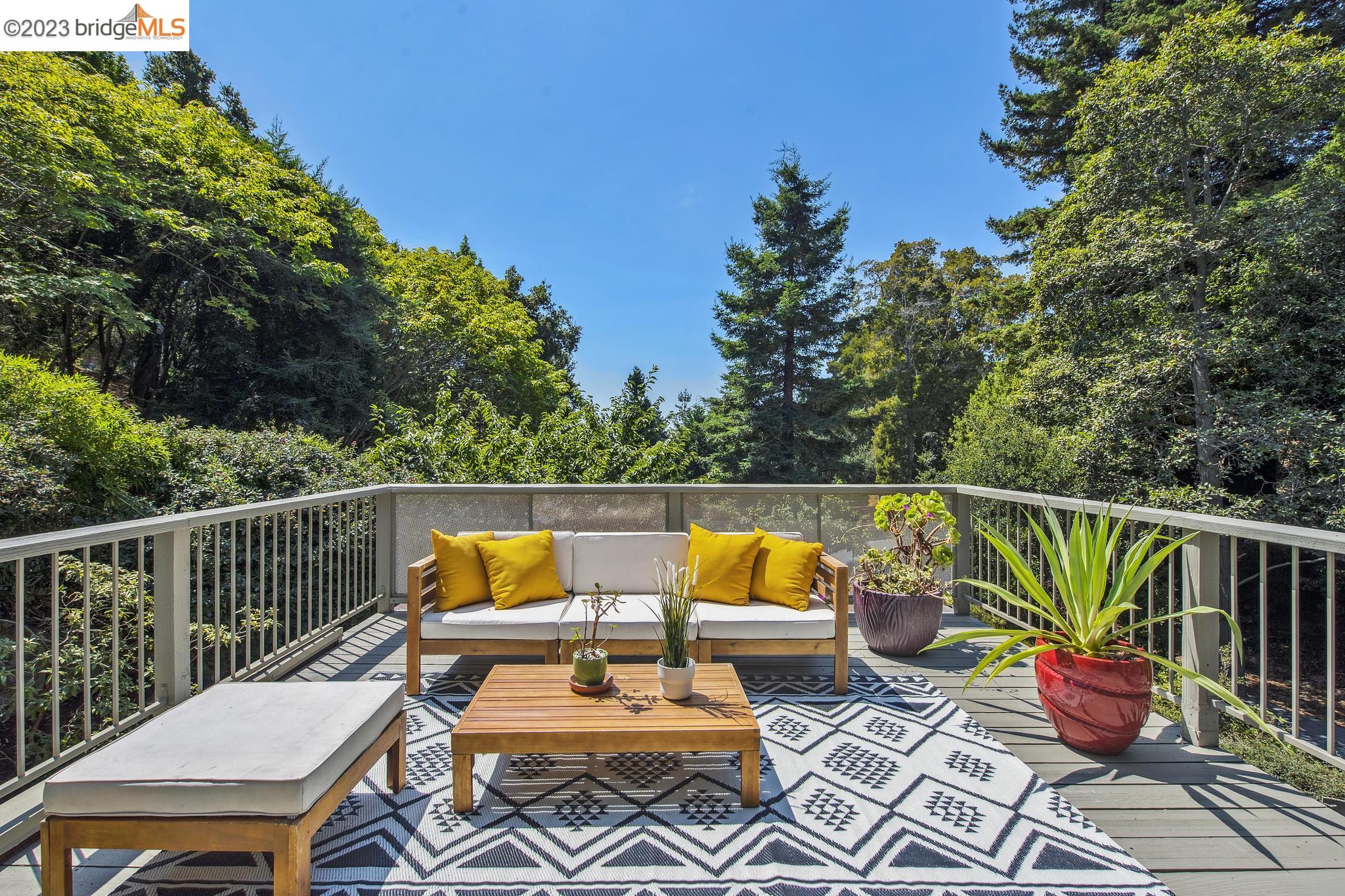 134 Vicente Rd