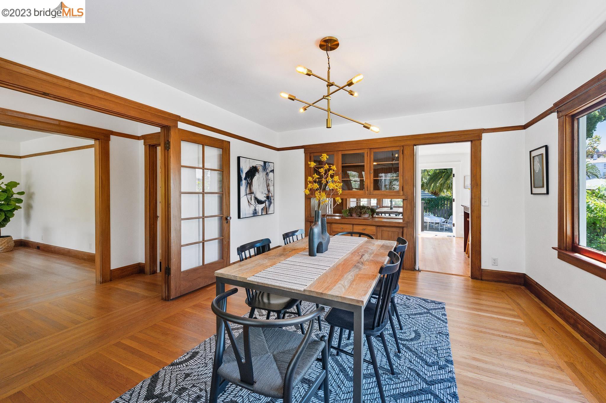 6115 N. Rockridge Blvd.