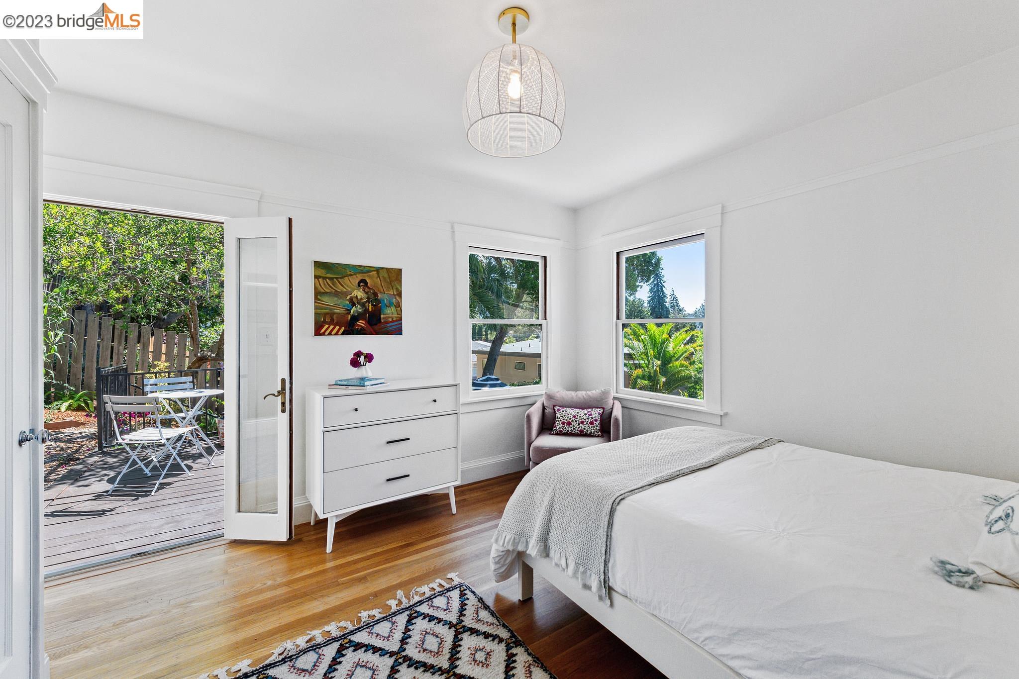 6115 N. Rockridge Blvd.